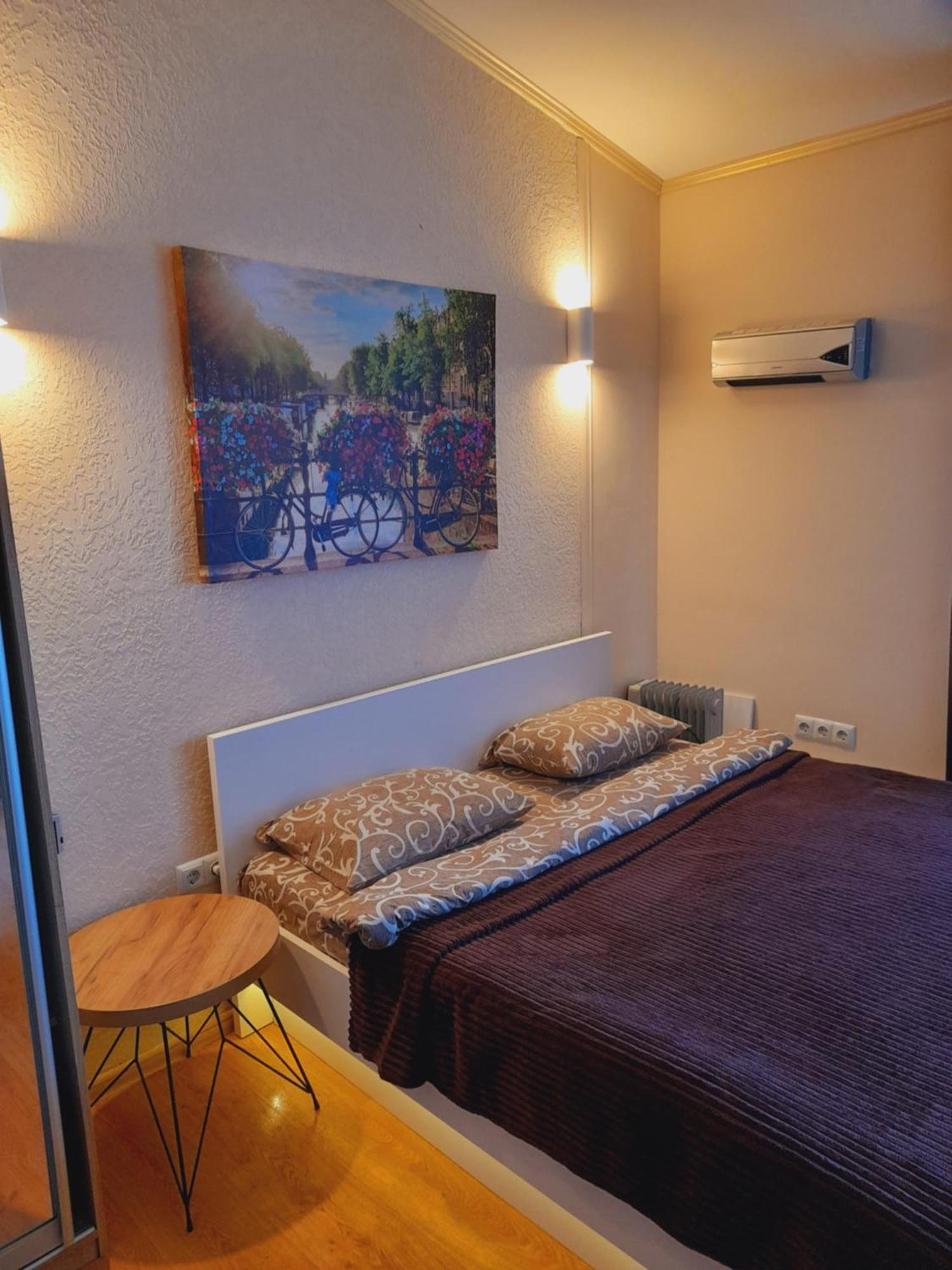Studio Apartments In Center Mini 5 Поверх Без Ліфту Ivano Frankivsk Ruang foto