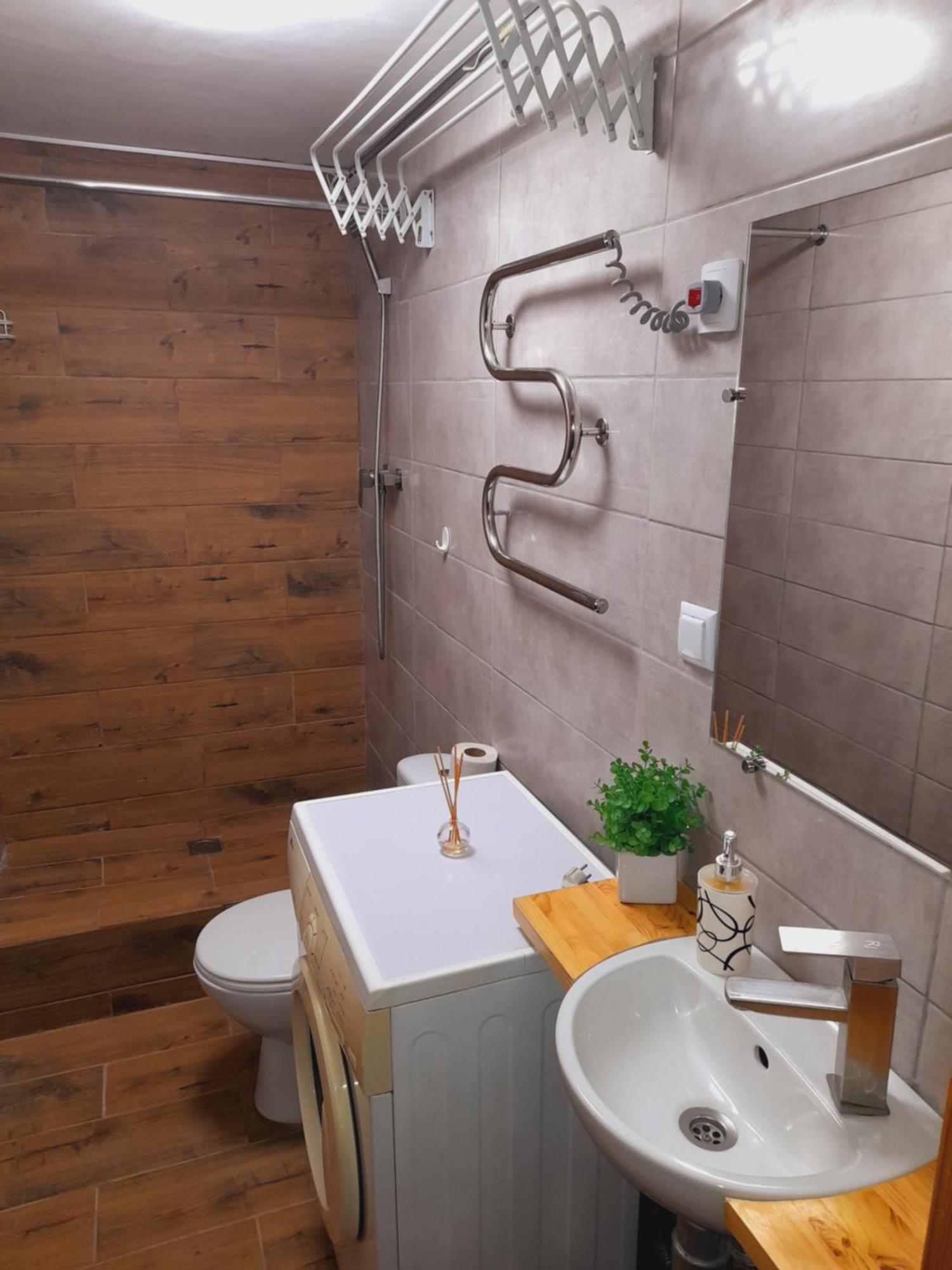 Studio Apartments In Center Mini 5 Поверх Без Ліфту Ivano Frankivsk Ruang foto